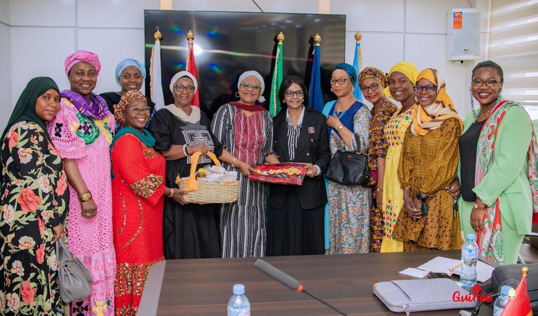 DG Meets Women Association in Guinea